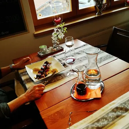 Veganer Gasthof Zum Ederplan Locanda *